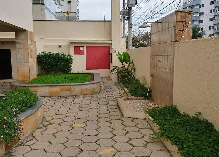 Apart. Martim De Sa - Pe Na Areia